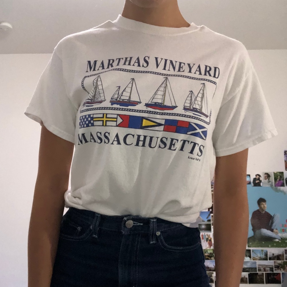 vintage martha’s vineyard tee